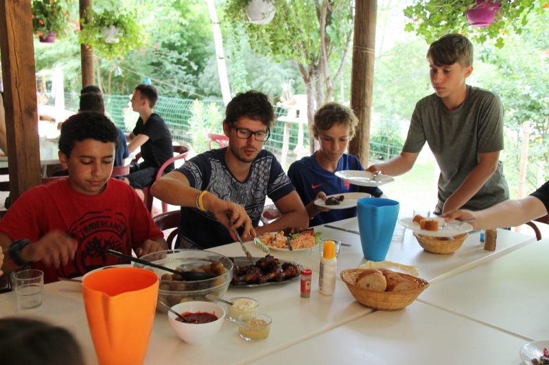 Village Camps International Summer Camp Ard&egrave;che, France 2019-07-26 https://www.villagecamps.com/journals_admin/images/914-22-07-06-2014 (800x533) (113).jpg